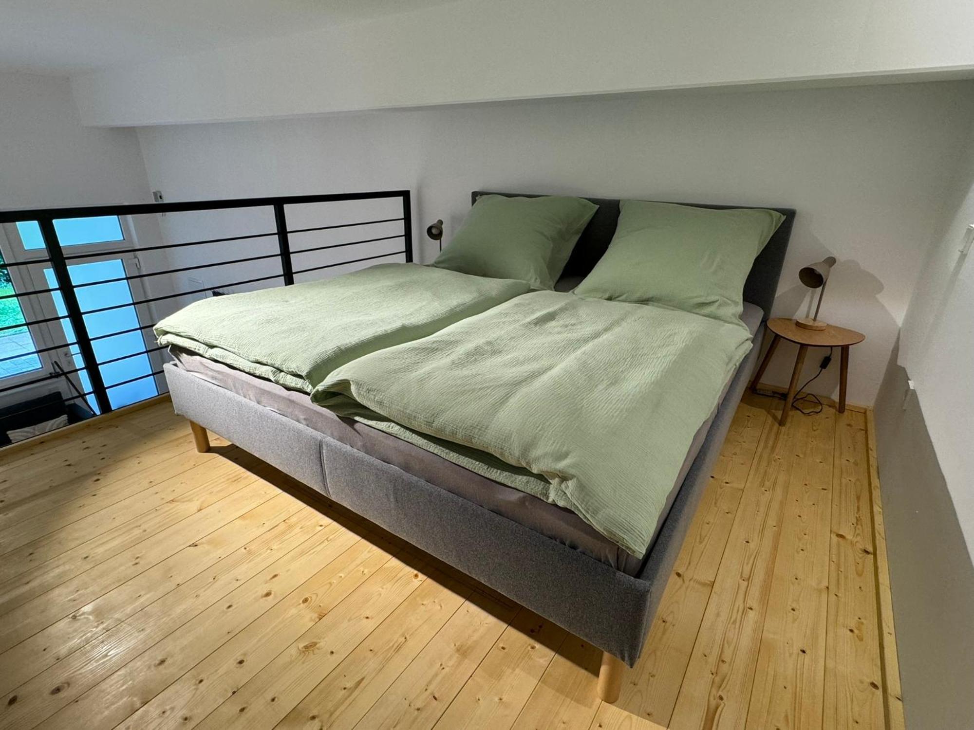 Loft Neunkirchen Ny Apartment Exterior photo